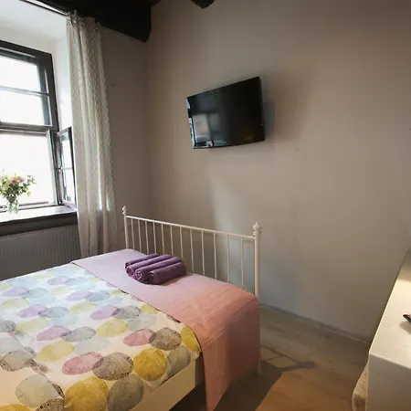 Hostel Koziolki Old Town *